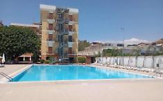 La rinascita dell&rsquo;hotel dei Pini e la partnership con il Premio Internazionale Donnafugata