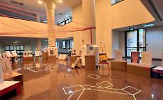 L&rsquo;arte sfida il pregiudizio nel Palazzo di Giustizia: inaugurata la mostra contro gli stereotipi di genere