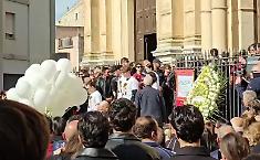 L&rsquo;ultimo saluto a Gabriele: Favara e Pavia unite dal dolore per una vita spezzata