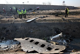 Iran, precipita aereo diretto a Kiev: 177 morti, esclusa l'ipotesi di un attacco