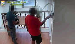 Caltanissetta, sospesi 10 furbetti:
timbravano ed uscivano dall'Urega