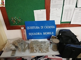 Catania, arrestato a San Cristoforo con un chilo di marijuana skunk