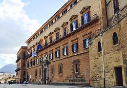 La carica dei dipendenti "esterni" all'Ars: sono 226 per 70 deputati