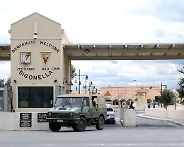 Positivi al virus due militari di Sigonella: &laquo;Qui c'&egrave; il rischio di un focolaio&raquo;