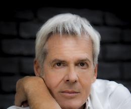 Claudio Baglioni aggiunge una data al suo tour del 2021: il 17 luglio sarà a Siracusa