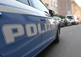 Con un coltello minaccia ex moglie e figlie: 51enne arrestato a Catania