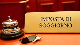 Non versava tassa di soggiorno:
sequestrati beni ad albergatore