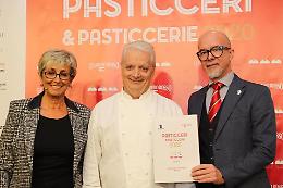 Iginio Massari è il miglior pasticcere d'Italia (che ci ricorda gli ingredienti giusti del Panettone)