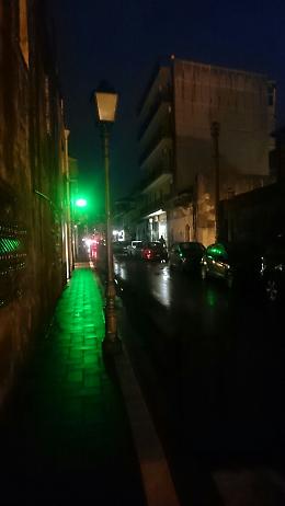 Aci San Filippo, strade principali al buio: co&igrave; non c'&egrave; sicurezza