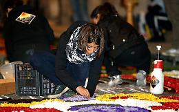 La giovane arte degli infioratori di Noto