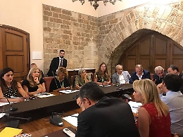 Forza Italia “riesuma” la proposta per abolire la preferenza di genere ed è subito polemica