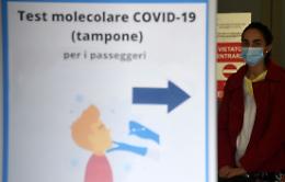 Obbligo di tampone per chi viene in Sicilia, le mosse per fermare l'esodo di Natale