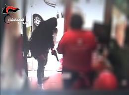 Catania, rapine a mano armata a tabaccherie e distributori, sei arresti