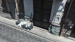 Catania: via Cilea, zona dimentica ma non da blatte e topi