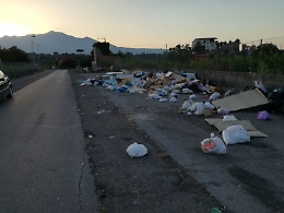 Pozzillo, al via la differenziata: ma che vergogna!