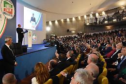 Folla alle Ciminiere per Berlusconi: le foto della convention del centrodestra per Musumeci