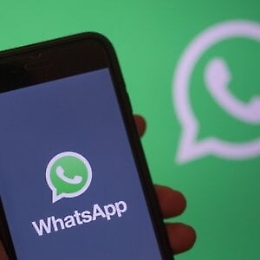 Scambio di messaggi Wapp tra insegnante e allieva: un arresto per pedopornografia