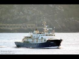 La nave antimigranti C Star è in avaria in mare aperto, in soccorso imbarcazione di una Ong