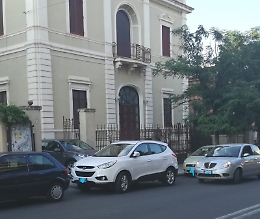 Catania: in viale Rapisardi sosta selvaggia