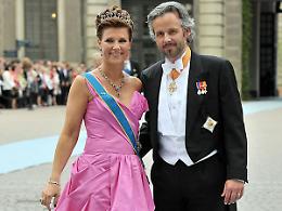 Si uccide Ari Behn, l'ex marito della principessa di Norvegia che accuso Kevin Spacey di molestie