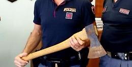 Lite tra parcheggiatori abusivi
a colpi di accetta: 2 arresti a Marsala