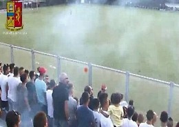 Daspo a due tifosi del Catania per i fumogeni di Torre di Grifo