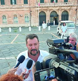 Polemica Lukoil, Salvini: &laquo;Non faccio il passacarte&raquo;