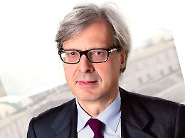 Sgarbi: «Dimissioni? Soltanto se divento ministro. E mi pare improbabile»