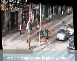 Catania, blitz colpisce piazze spaccio della droga gestite da clan Cappello e Cursoti Milanesi: 40 arresti