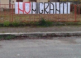 Milazzo: il sindaco apre ex scuola a migranti di Sinagra, cittadini protestano