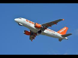 Fumo in cabina, atterraggio di emergenza