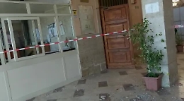Giù una porzione di soffitto dall'atrio del Liceo Classico di Agrigento