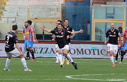 Serie C, Girone C: il Catania perde ancora in casa, il Palermo vince ancora in trasferta