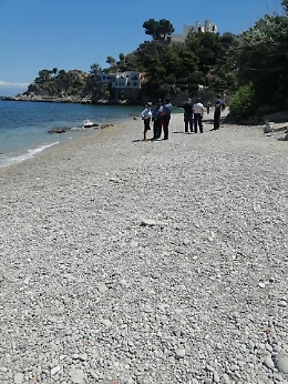 Ordigno bellico nel mare di Santa Flavia: il sindaco vieta i bagni
