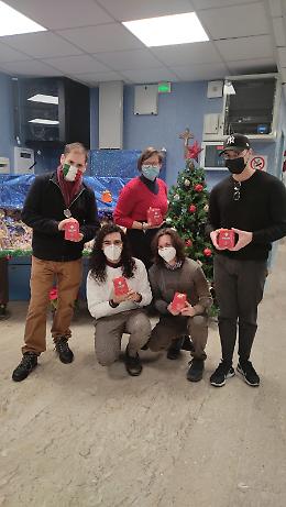 Il Leo Club Catania Mediterraneo dona un sorriso in corsia