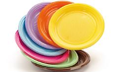 Stop alla plastica monouso. Ecco cosa si può o non si può usare