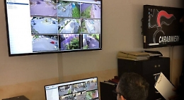 Spacciavano anche davanti alle telecamere installate dai carabinieri: 12 indagati a Borgetto