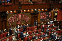 Def: M5s, necessari nuovi interventi per famiglie e imprese