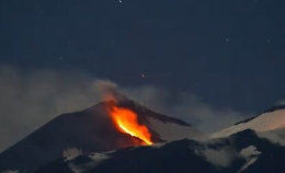 Prima l'Etna, poi lo Stromboli e i terremoti a Lampedusa e nelle Eolie: che cosa succede sotto la Sicilia?