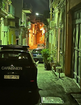 Giovane donna morta in casa da giorni a Macchia di Giarre: marito lancia l'allarme