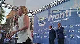 L'attacco di Giorgia Meloni alla Sinistra: «Chi pensa diversamente non può dirlo, perchè poi non lavora»