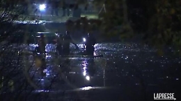 Regno Unito, cadono nel lago ghiacciato: 4 bimbi in ospedale