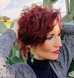 Messina Denaro, ex insegnante della figlia: «Esprimo libero pensiero di cittadina e docente»