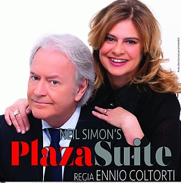 La "Plaza suite" di Corrado Tedeschi e Debora Caprioglio a Palermo