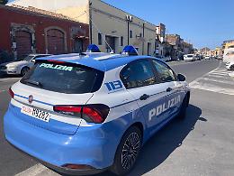 Catania, non si ferma all'alt della Polizia: settantenne in fuga (e poi inseguito e bloccato) con la sua auto