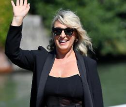 Sanremo, Katia Follesa co-conduttrice in una delle serate