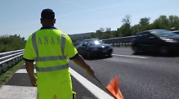 Tir in avaria, ancora caos sulla Palermo-Mazara: traffico paralizzato a Carini