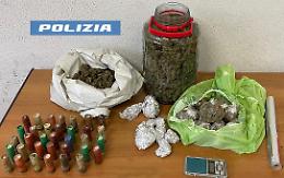 Catania, blitz della Polizia a Zia Lisa: sequestrati oltre 3 kg di marijuana  e munizioni
