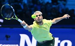 Alcaraz è ingiocabile: schiaccia Auger-Aliassime e ora la sfida con Sinner