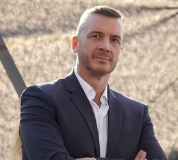 Rocco Casalino, l'ex portavoce di Giuseppe Conte cerca giornalisti per il suo giornale: come candidarsi